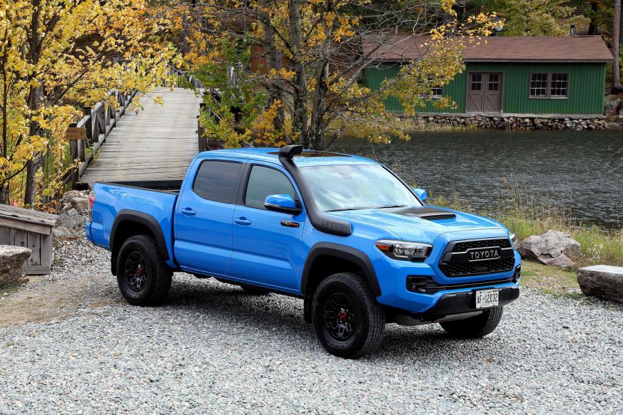  Toyota Tacoma TRD Pro Double Cab 2017 года  (фото 5 из 8)